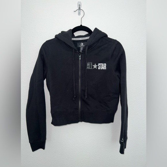 Converse Tops - Women’s Cropped zip up hoodie Size Medium